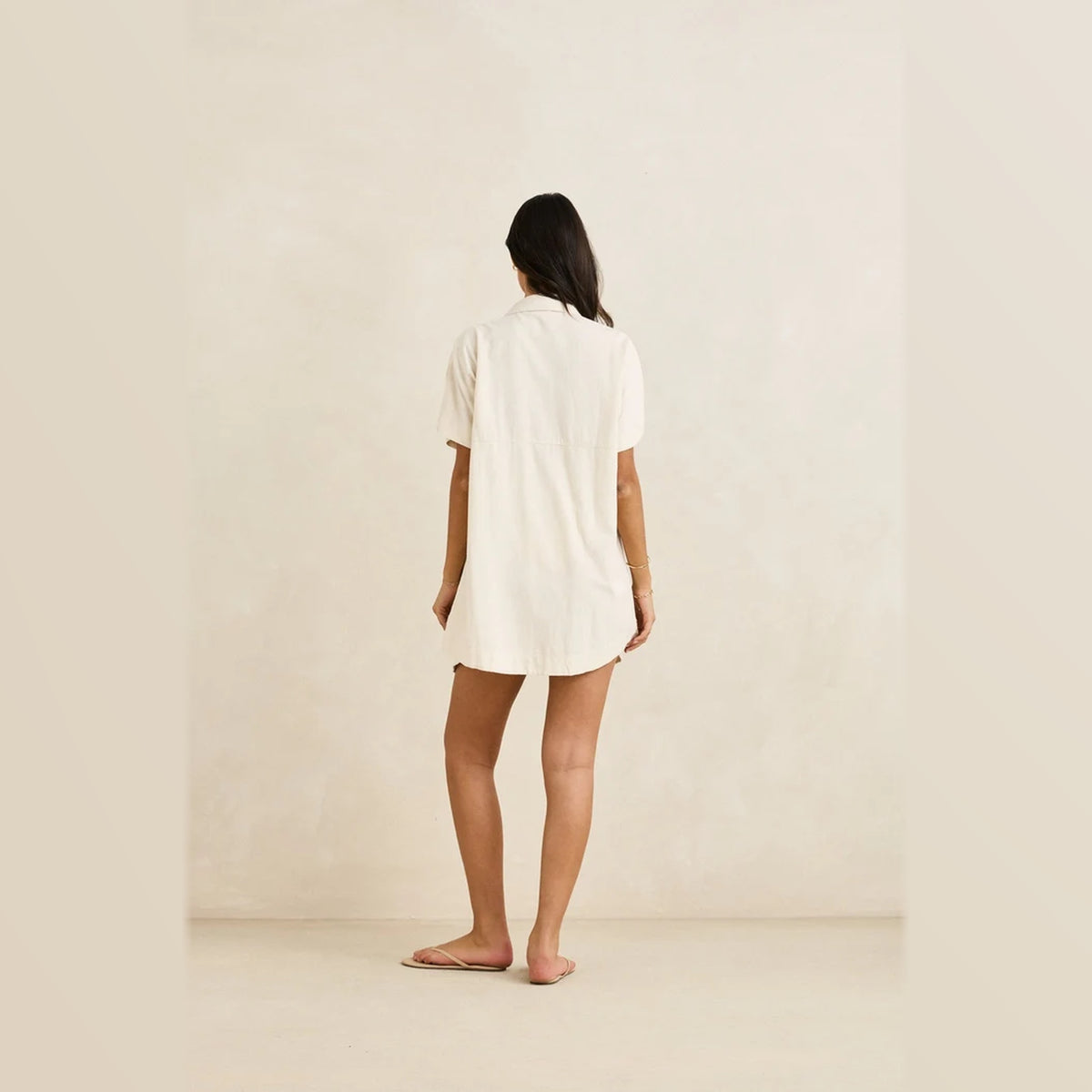 Women's Cream Oversized Short Sleeve Button-Down Shirt Dress – Relaxed Fit Cotton Linen Look Mini Dress – Casual, Summer & Beach Cover-Up – Size L