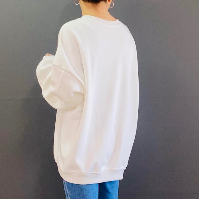 New Fall/Winter Collection – Classic Long Sleeve Sweatshirt with Modern Tailoring, Soft Brushed Fabric, and Elevated Everyday Comfort Size M