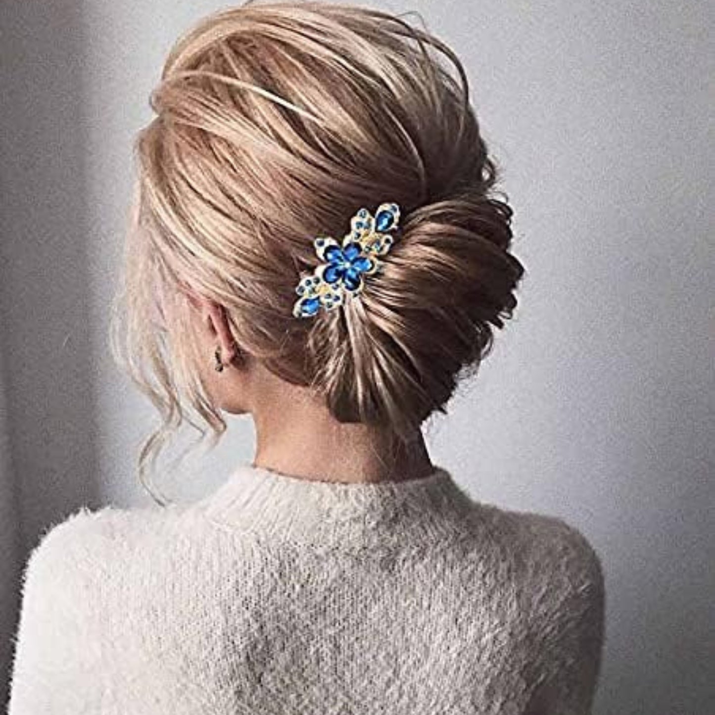 Yheakne Rhinestone Bridal Hair Clip Barrette Blue Crystal Wedding Headpieces Shining Headwear Crystal Hair Barrette Comb Bridal Hair Accessories for Women and Girls (Blue)