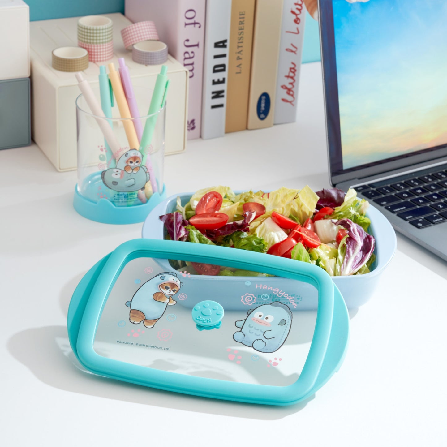 Hello kitty air tight food container 800ml capacity borosilicate glass 0° to 180° temperature tolerance Food grade material microwave and oven safe