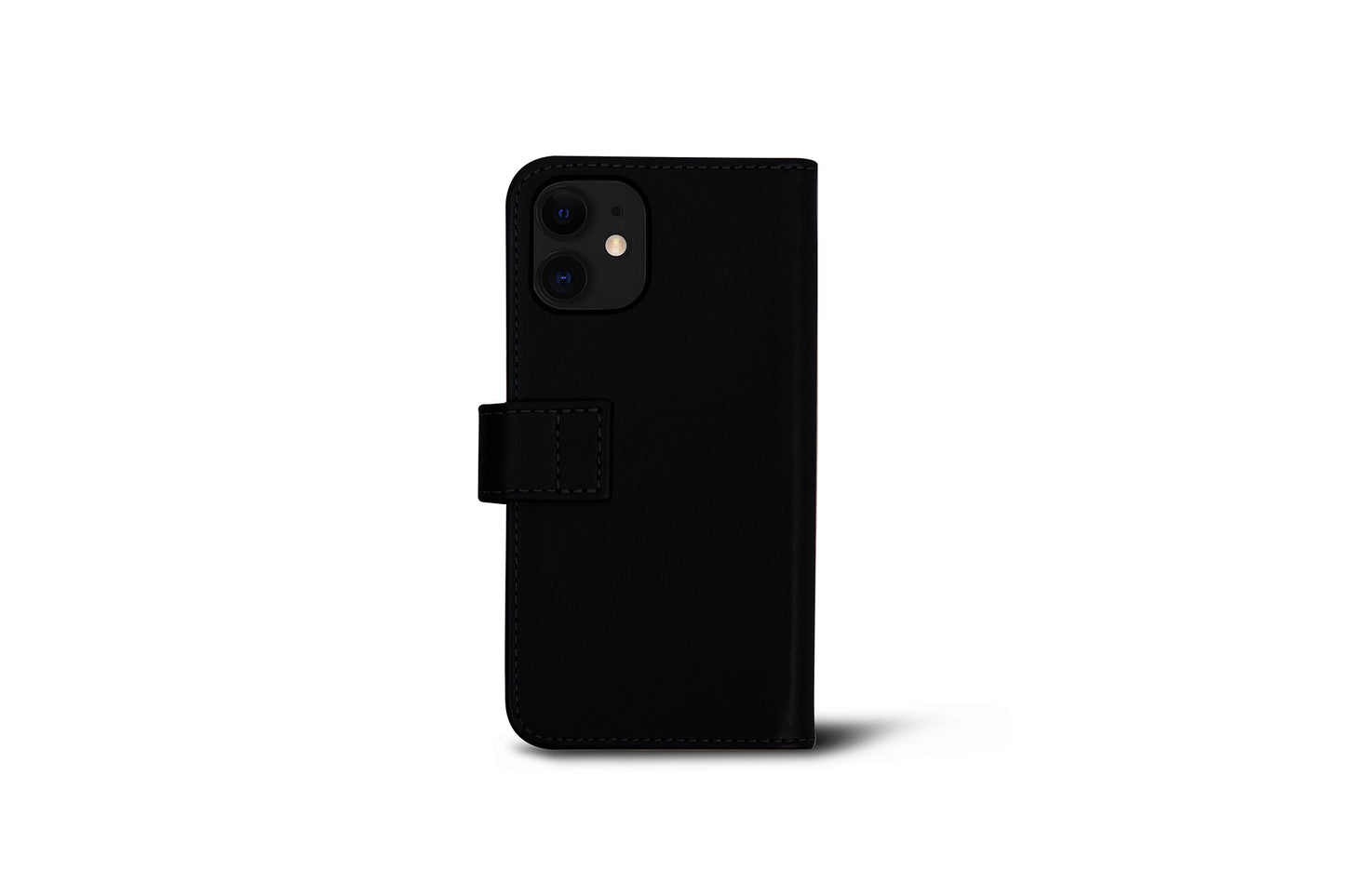 LUCRIN Wallet Case for iPhone 11 Black -  Smooth Leather