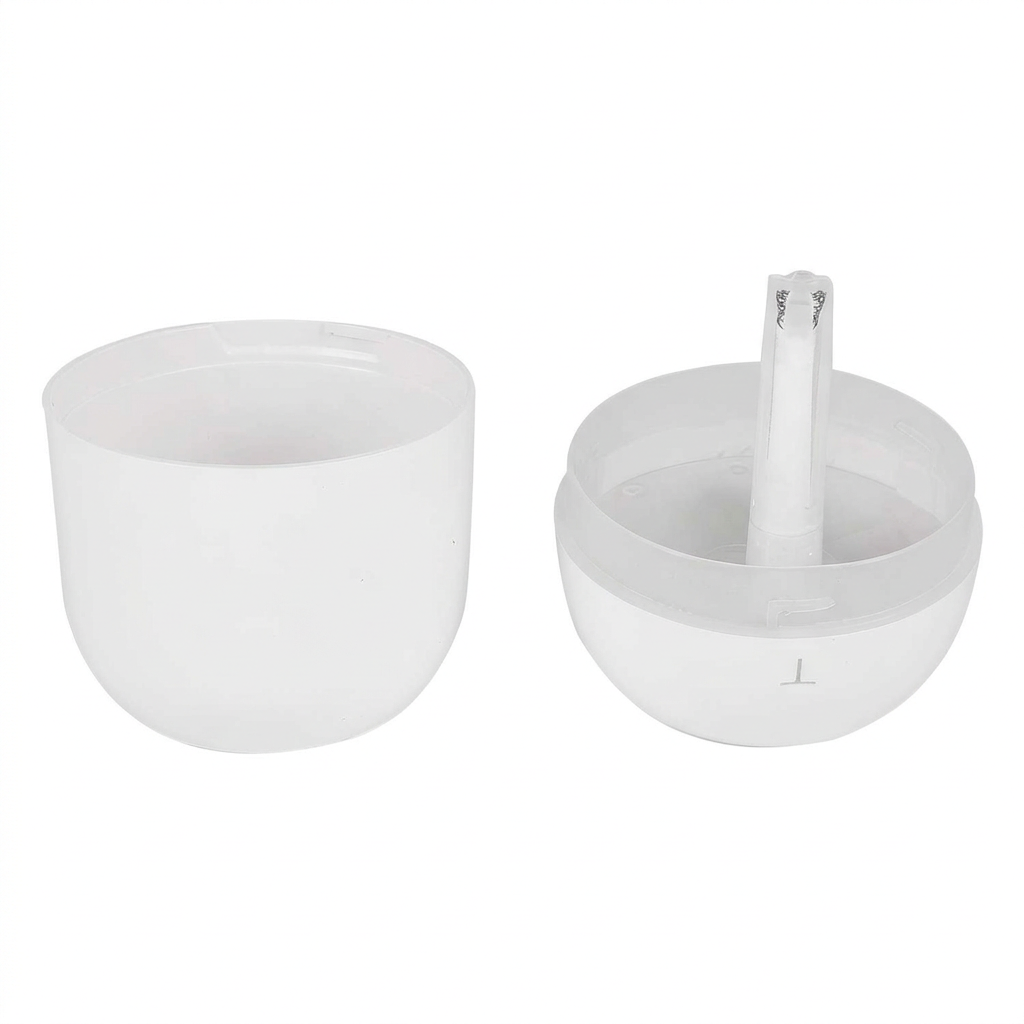 Humidifier, 220ml, White Desktop Humidifier, Mini Aroma Diffuser, USB Powered Air Vaporizer, Essential Oil Diffuser, Cool Mist, Aroma Humidifier for Home, Office, Dorm, Au